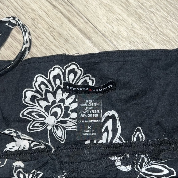 New York & Company mini dress - Picture 3 of 3